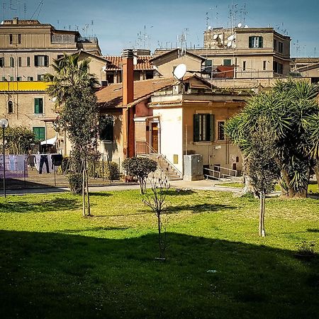 Casa Di Amici Alla Garbatella Rome Extérieur photo